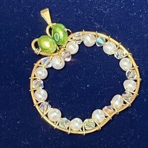 NWT Handmade Pearl and Gold Jewelry Wire 18K Plated Craft Apple Pendant By Me
